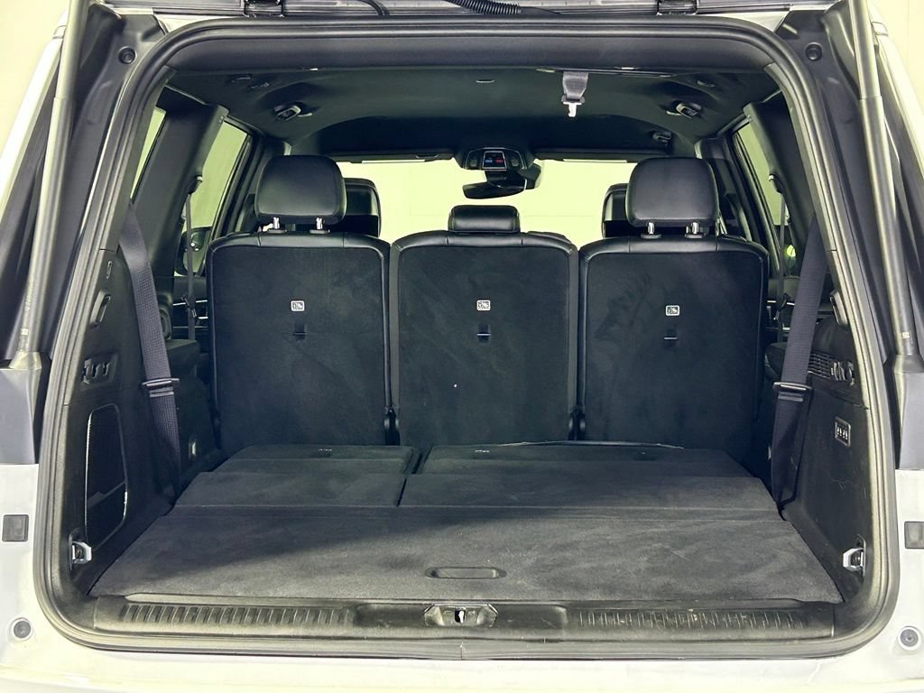 Used 2022 Jeep Wagoneer Series III w/ Rear Seat Video Group 1 AWD/4WD image 15