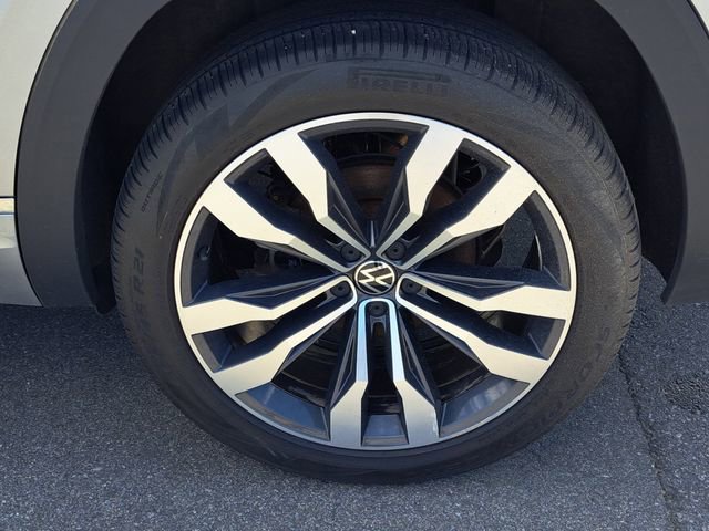 Used 2021 Volkswagen Atlas Cross Sport SEL Premium image 27