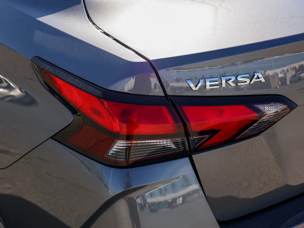 Used 2025 Nissan Versa S w/ Trunk Package FWD image 7