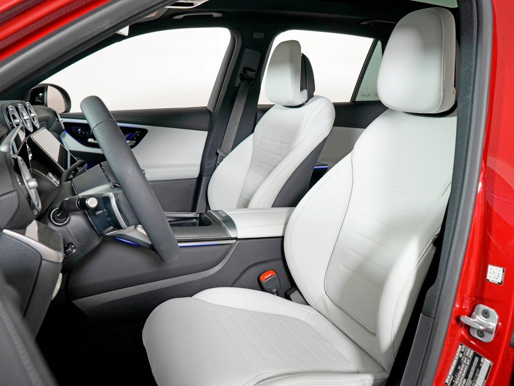 Certified 2026 Mercedes-Benz GLC 300 4MATIC image 13