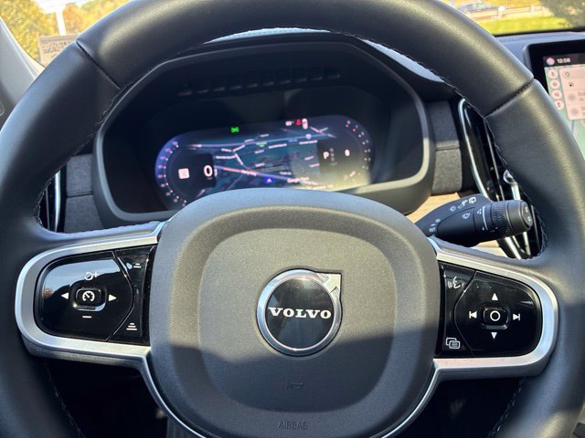 Used 2026 Volvo XC90 B6 Plus AWD/4WD image 36