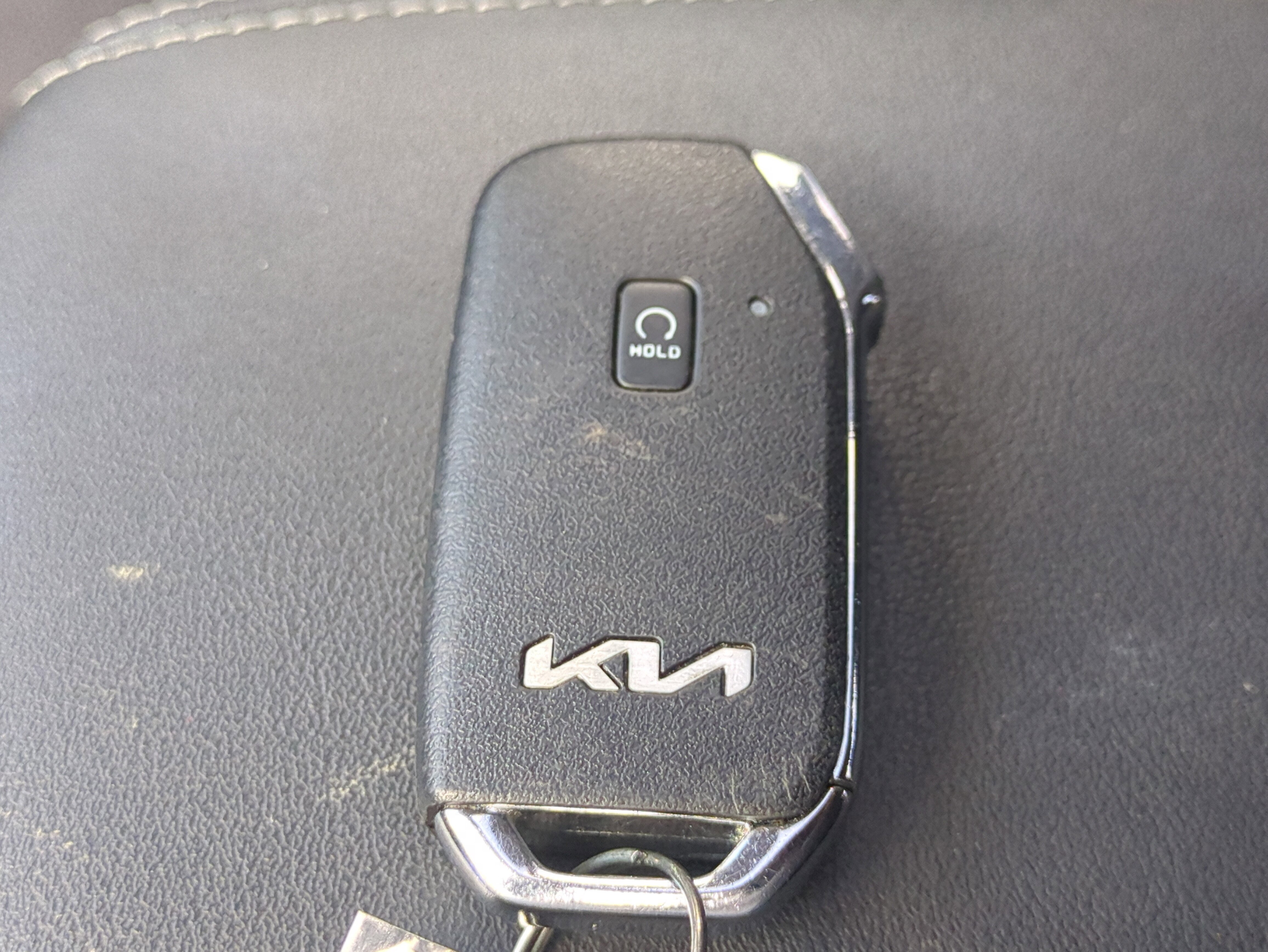 Used 2024 Kia Seltos EX image 31