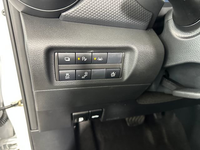Used 2025 Nissan Kicks Play S image 19