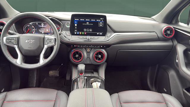 Used 2025 Chevrolet Blazer RS image 44