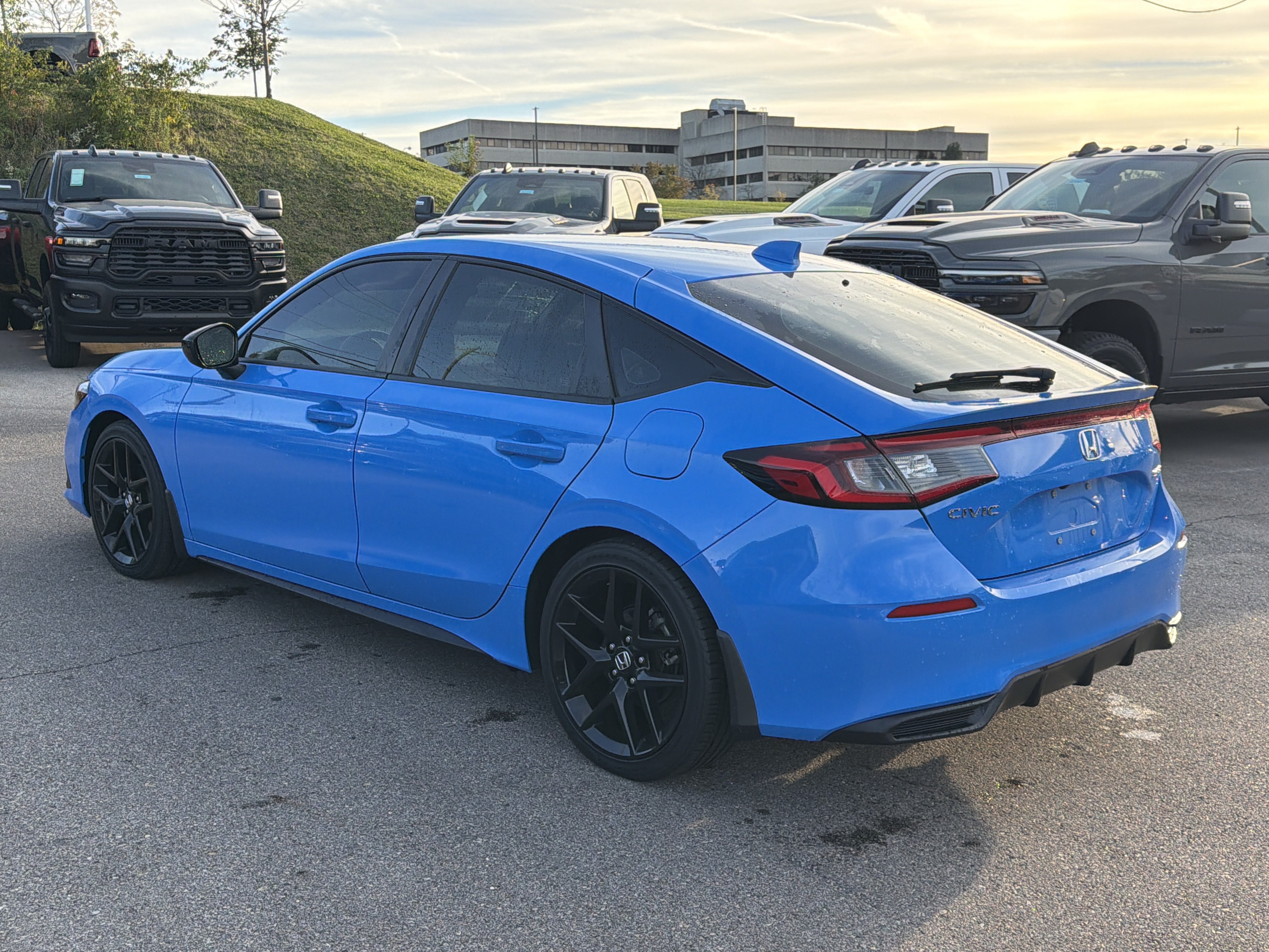 Used 2024 Honda Civic Sport image 6