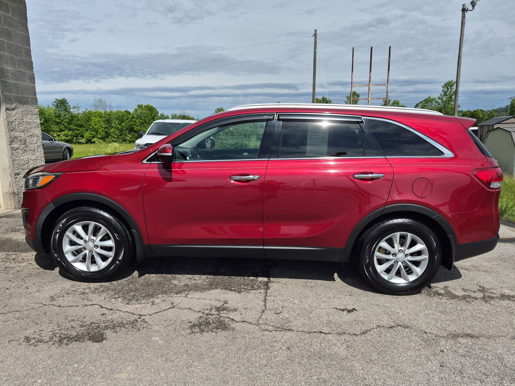 Used 2017 Kia Sorento LX FWD image 6