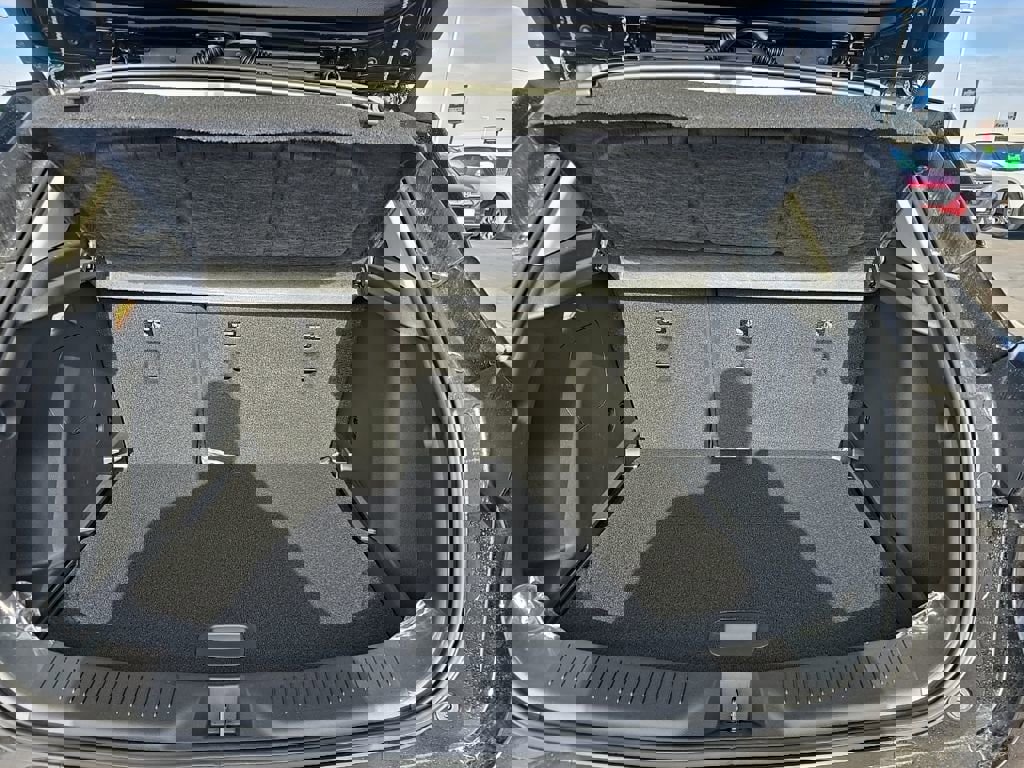 New 2026 Buick Encore GX Avenir w/ Avenir Convenience Package image 38