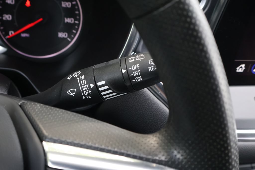 Used 2023 Chevrolet Blazer LT w/ Convenience Package FWD image 26