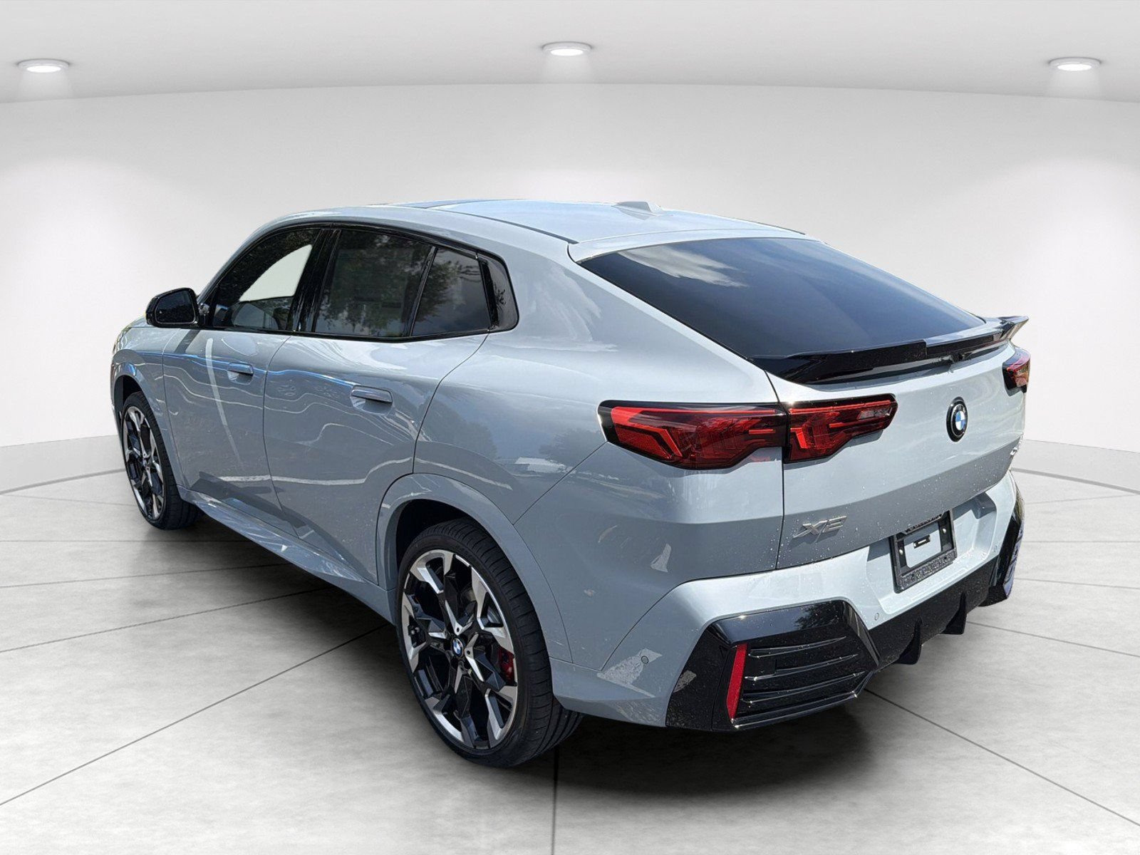 New 2026 BMW X2 xDrive28i w/ Technology Package AWD/4WD image 6