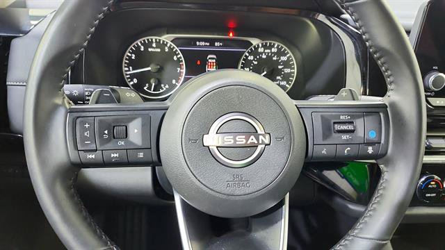 Certified 2025 Nissan Pathfinder SV FWD image 15