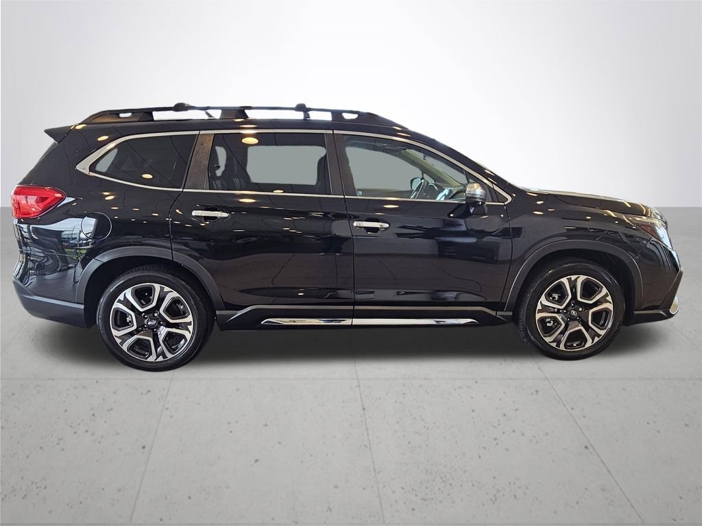 Used 2023 Subaru Ascent Touring image 6