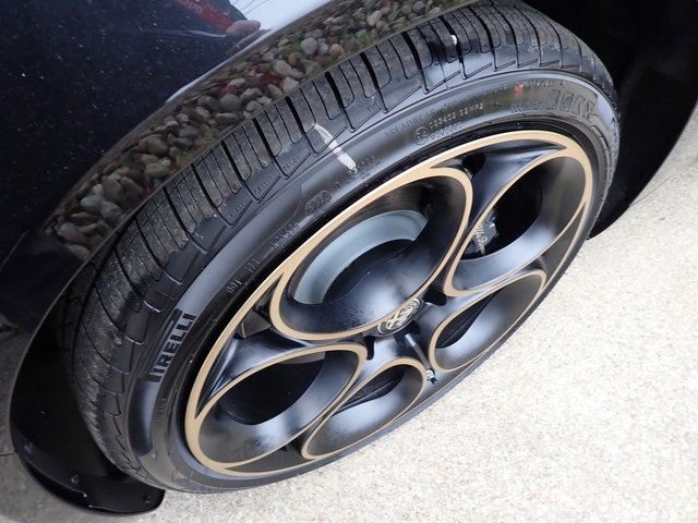 New 2025 Alfa Romeo Giulia AWD image 10