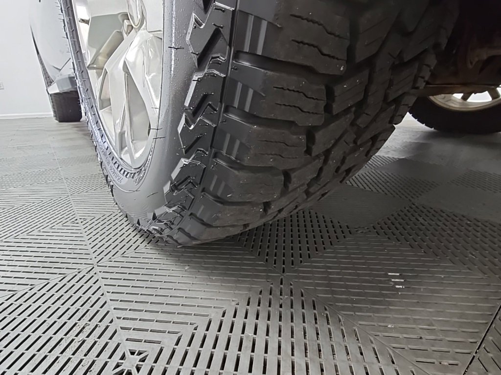 Used 2019 GMC Sierra 1500 SLT w/ SLT Premium Package image 50