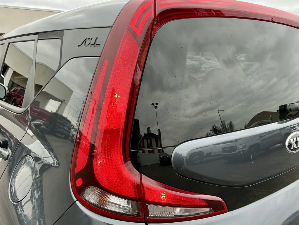 Used 2020 Kia Soul S image 14