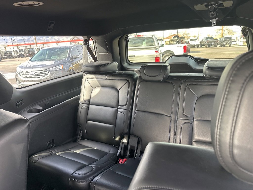 Used 2018 Lincoln Navigator L Reserve w/ Technology Package image 15