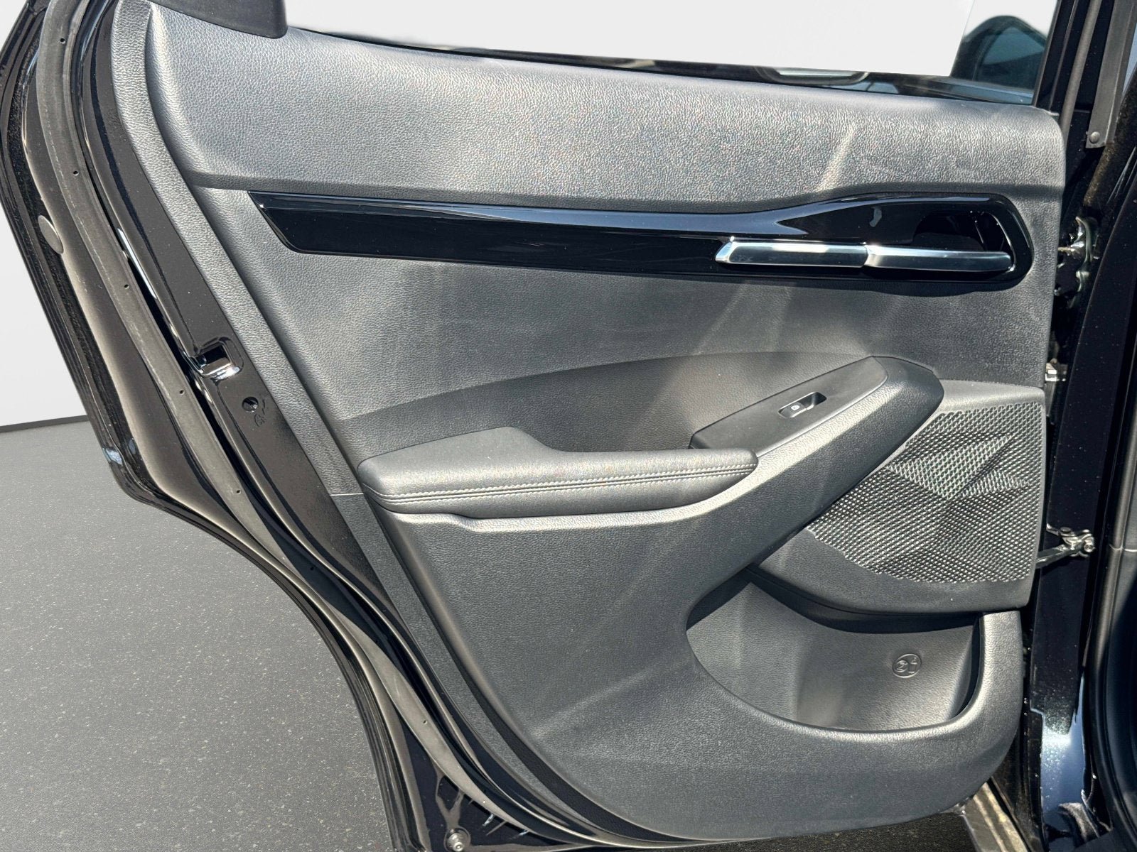 New 2026 Kia Seltos EX FWD image 10