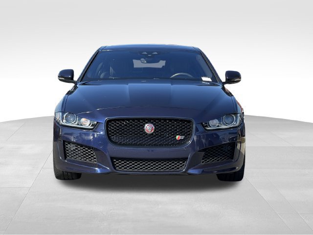 Used 2019 Jaguar XE S RWD image 8