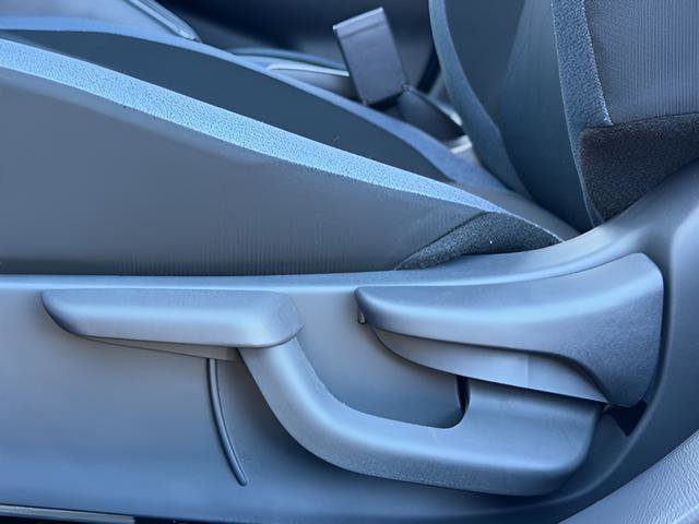 Certified 2025 Nissan Versa SV w/ Trunk Package image 17