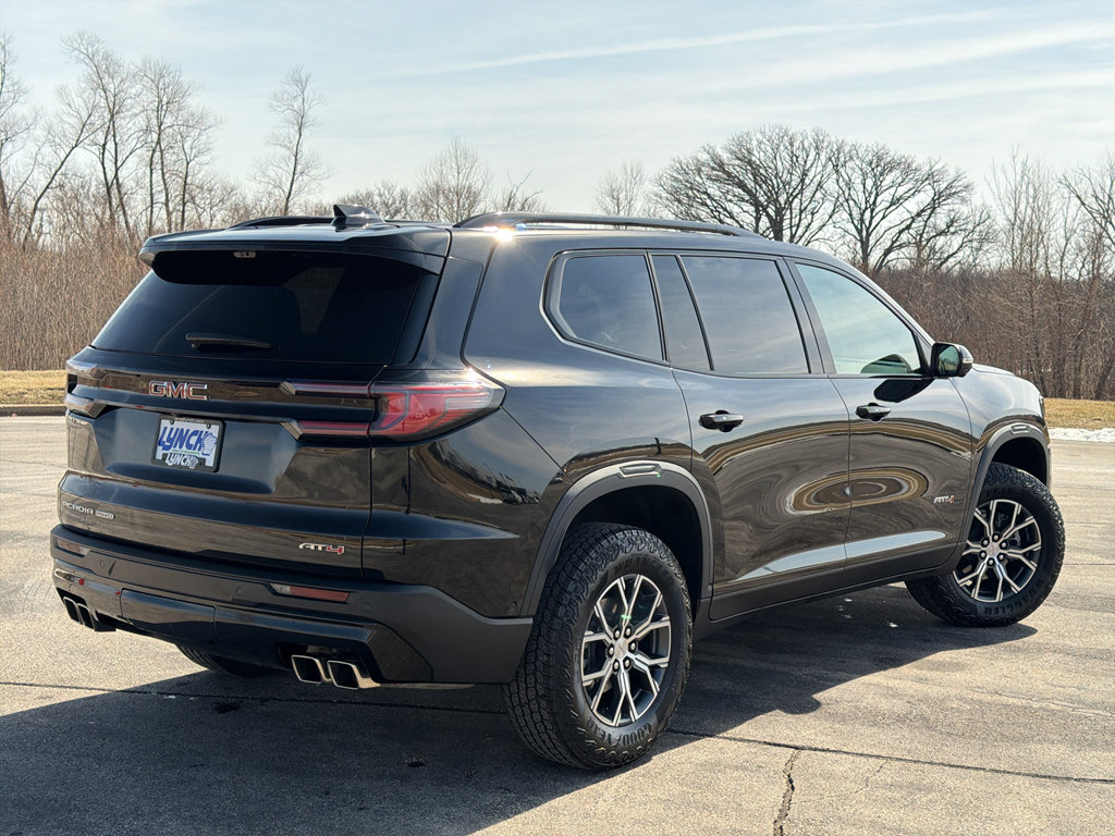 Used 2024 GMC Acadia AT4 w/ Super Cruise Package image 4