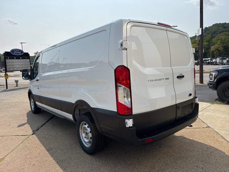 New 2025 Ford Transit 350 Low Roof RWD image 5