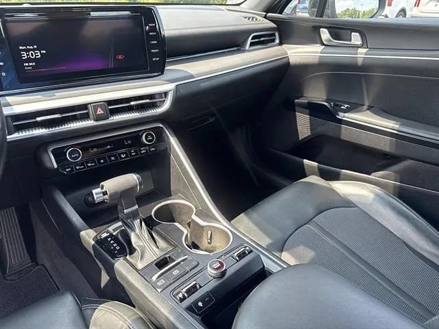 Certified 2022 Kia K5 GT-Line AWD/4WD image 11