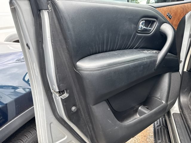 Used 2021 Nissan Armada SL w/ Captain's Chairs Package AWD/4WD image 16