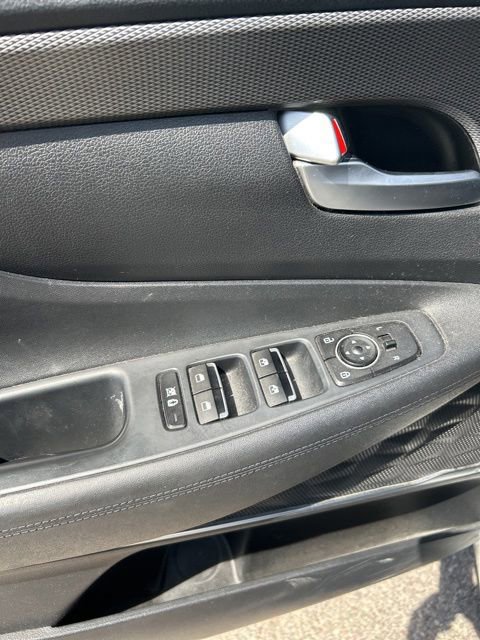 Used 2020 Hyundai Santa Fe SEL w/ Convenience Package AWD/4WD image 13