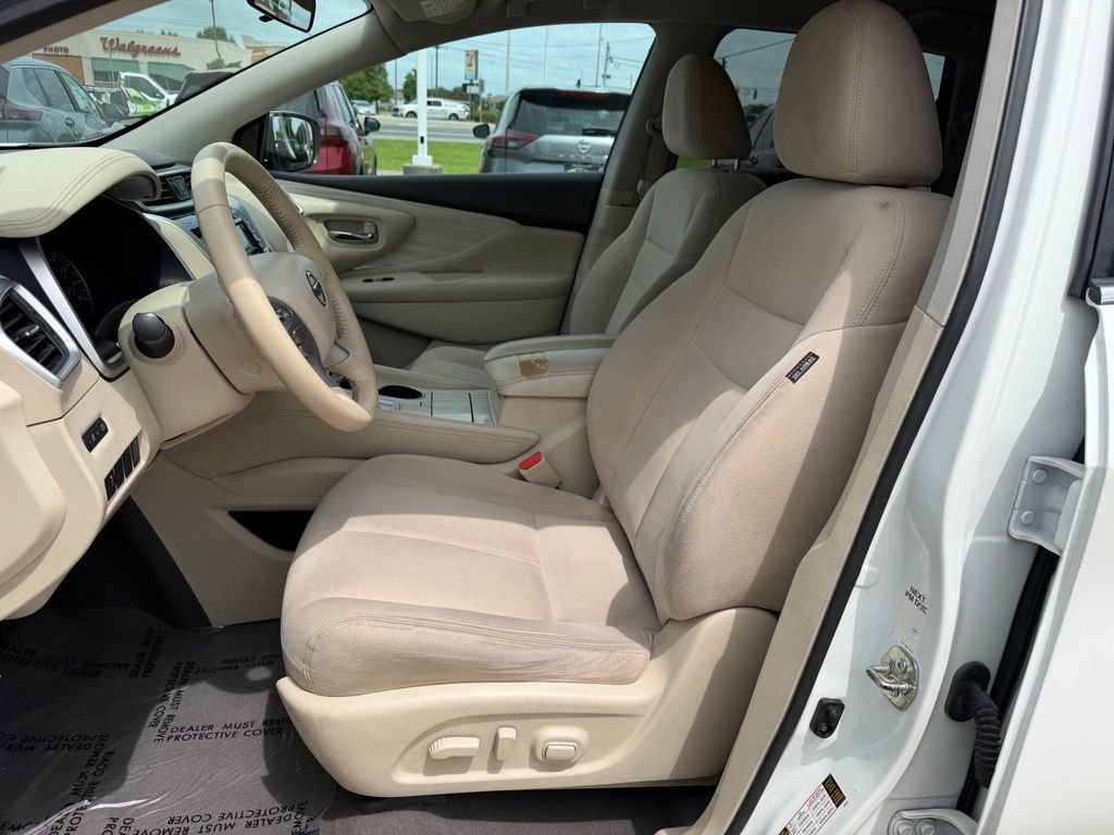 Used 2017 Nissan Murano SV FWD image 11