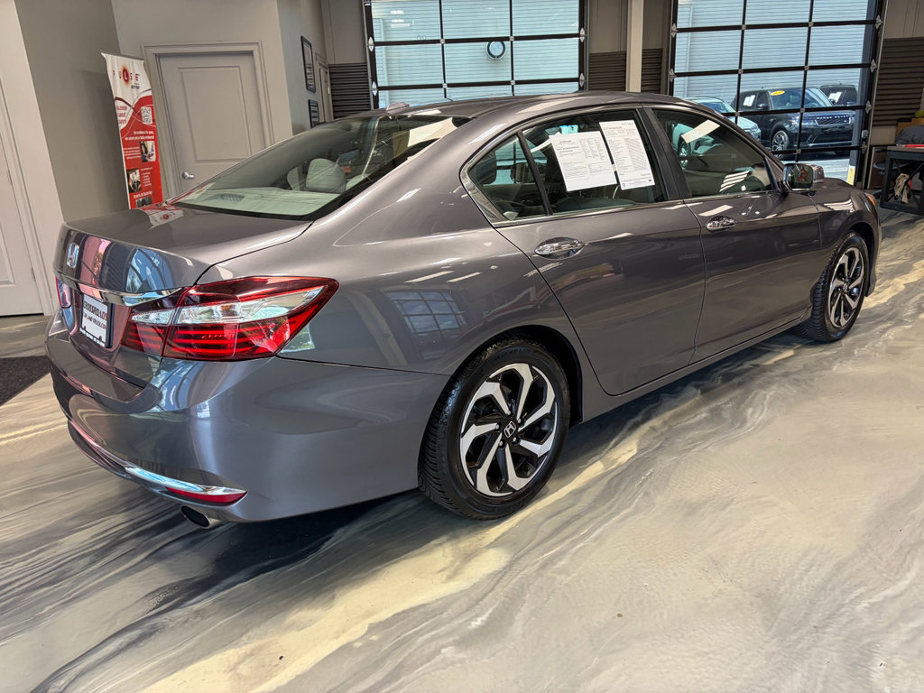 Used 2017 Honda Accord EX-L image 32