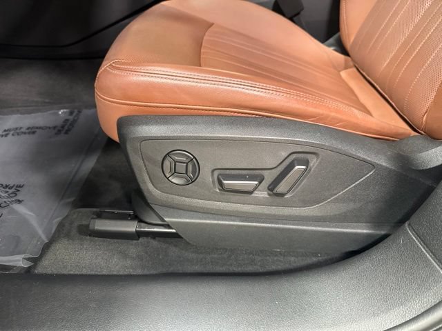Used 2024 Audi Q8 e-tron Premium Plus w/ Premium Plus Package AWD/4WD image 7