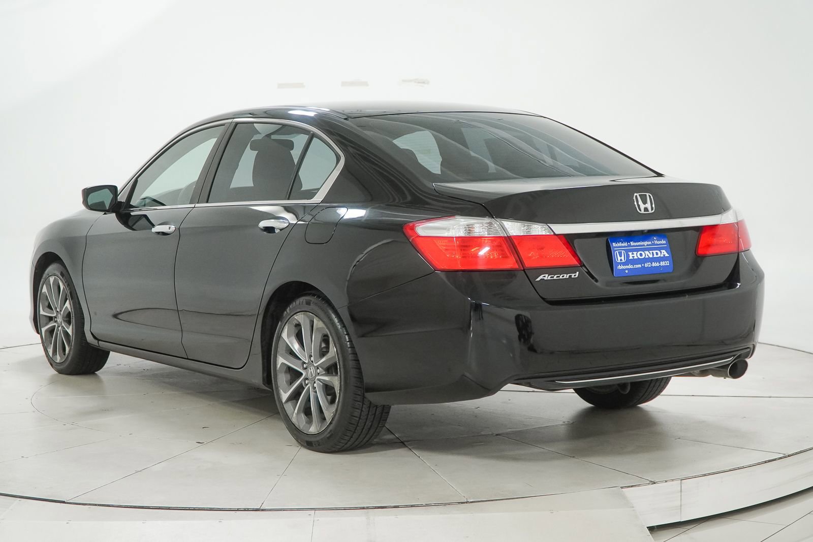 Used 2015 Honda Accord LX image 7
