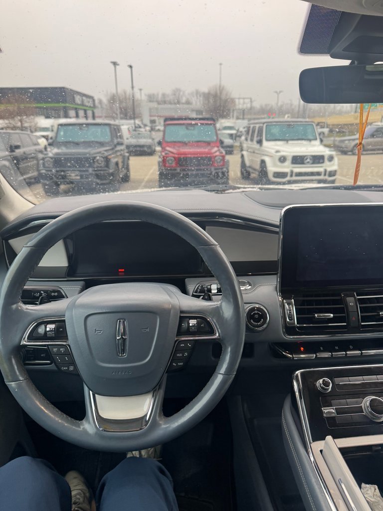 Used 2018 Lincoln Navigator Black Label w/ Cargo Package image 4