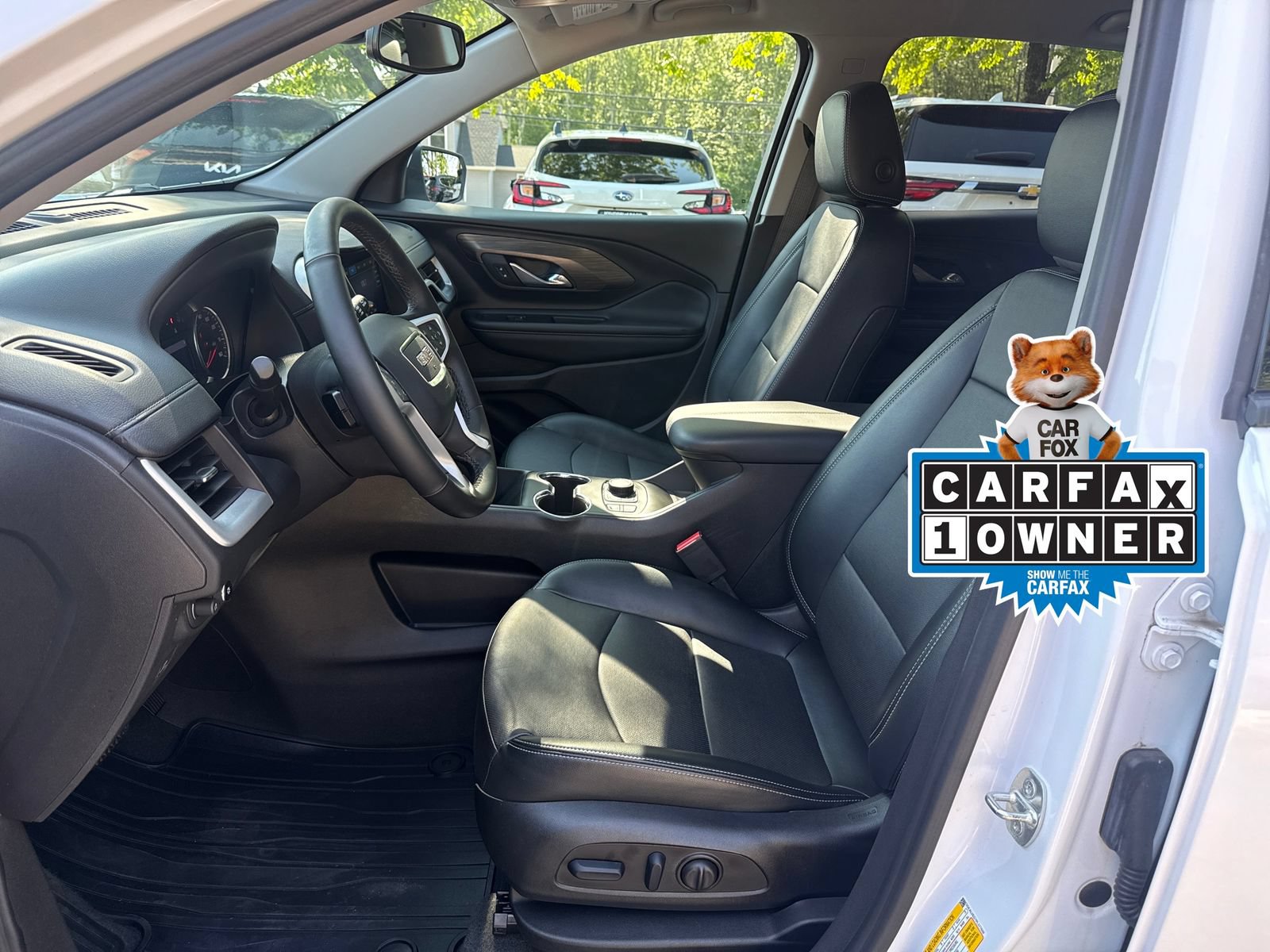 Used 2023 GMC Terrain SLT AWD/4WD image 9