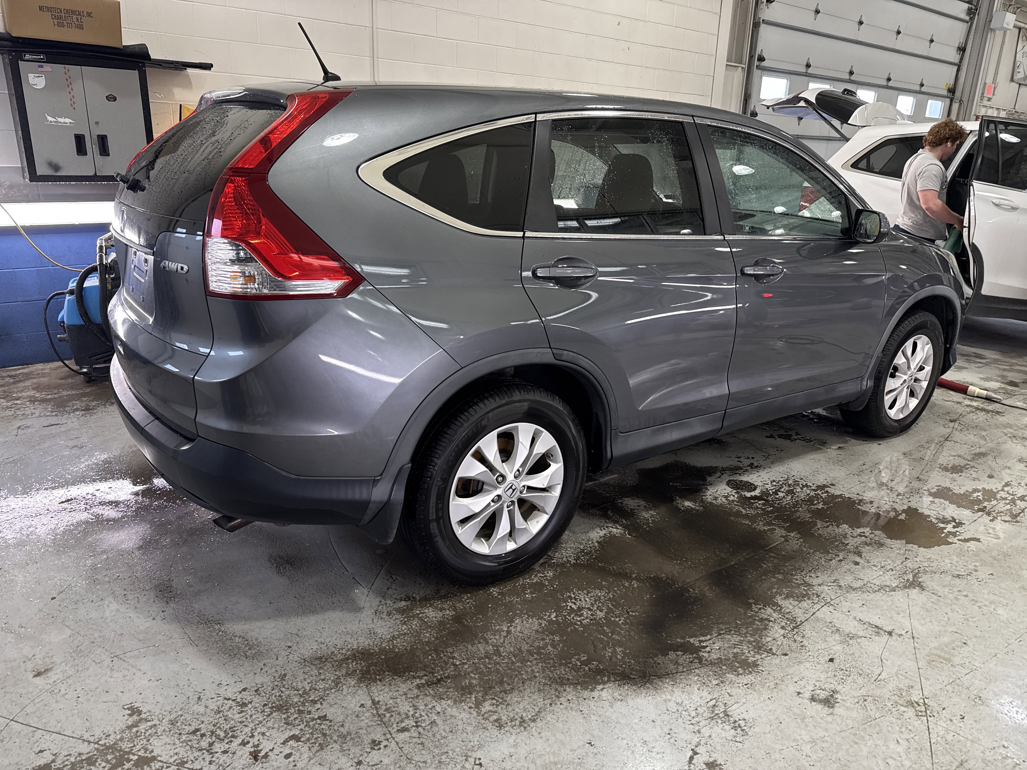 Used 2012 Honda CR-V EX image 3