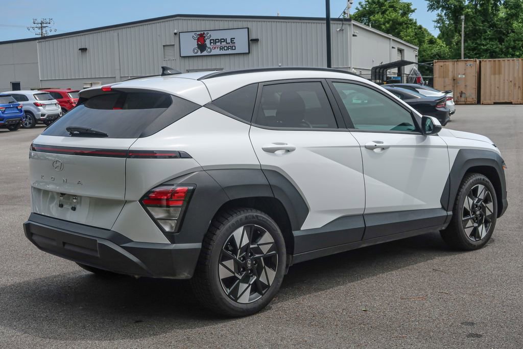 Used 2024 Hyundai Kona SEL FWD image 10