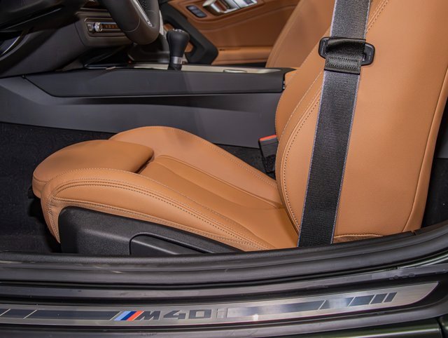 New 2026 BMW Z4 M40i w/ Premium Package image 17