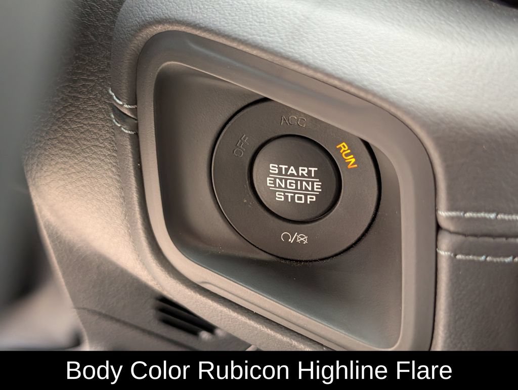 Used 2025 Jeep Gladiator Rubicon AWD/4WD image 19