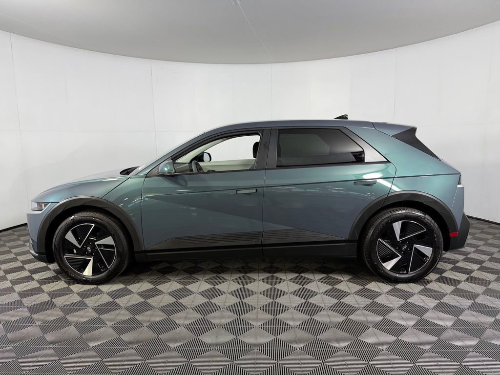 Used 2026 Hyundai Ioniq 5 SE image 10