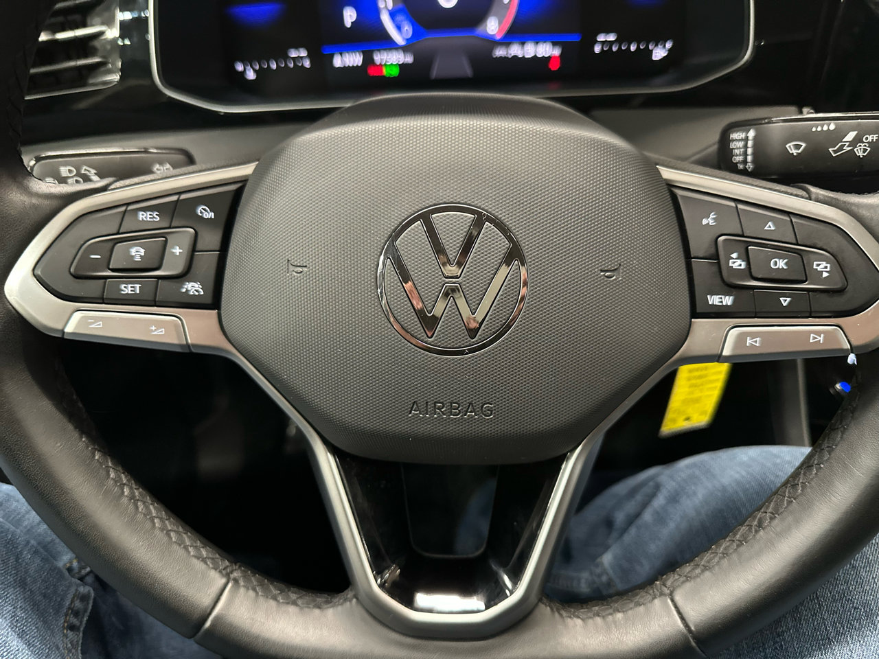 Used 2025 Volkswagen Jetta S image 12