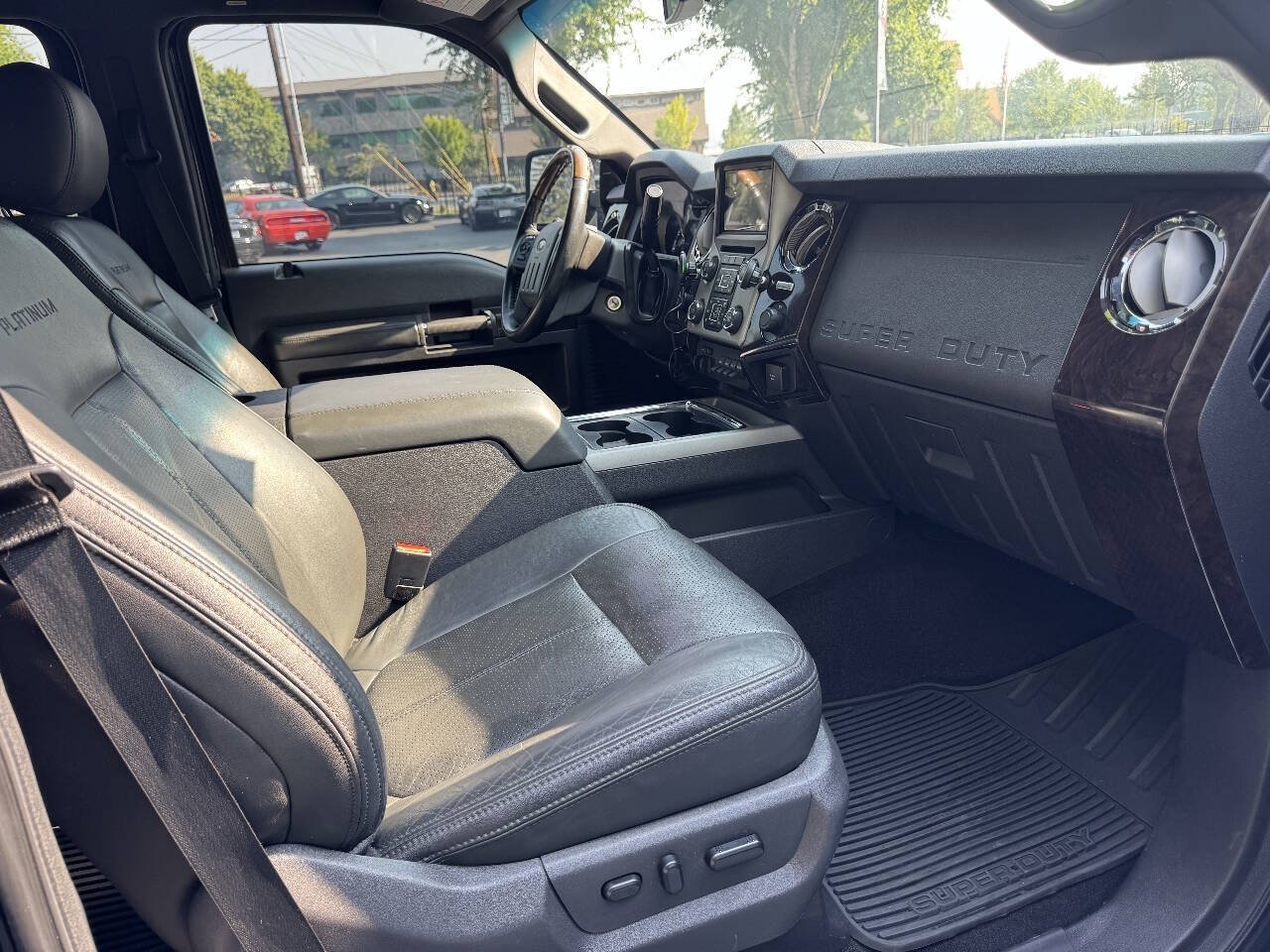 Used 2014 Ford F350 Platinum w/ FX4 Off-Road Package AWD/4WD image 12