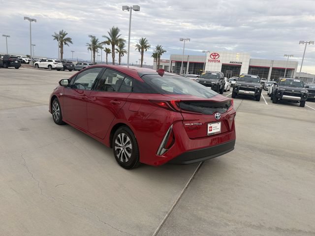 Certified 2020 Toyota Prius Prime XLE w/ Carpet Mat Package FWD image 7