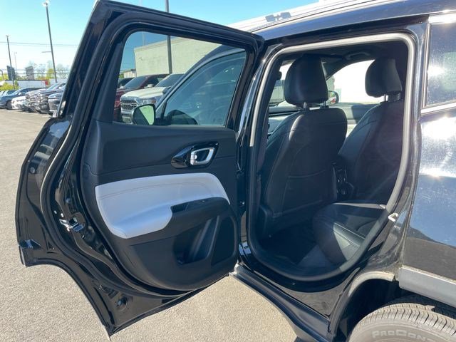 Used 2024 Jeep Compass Limited AWD/4WD image 28