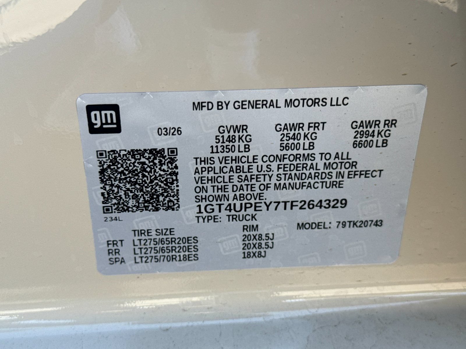 New 2026 GMC Sierra 2500 AT4 w/ AT4 Premium Plus Package AWD/4WD image 26