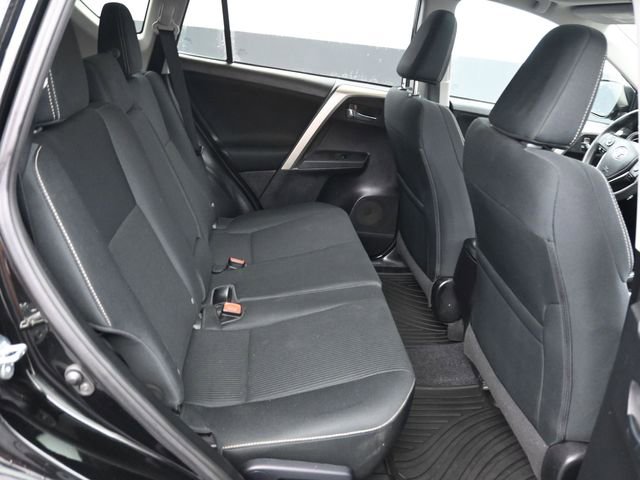 Used 2015 Toyota RAV4 XLE image 12