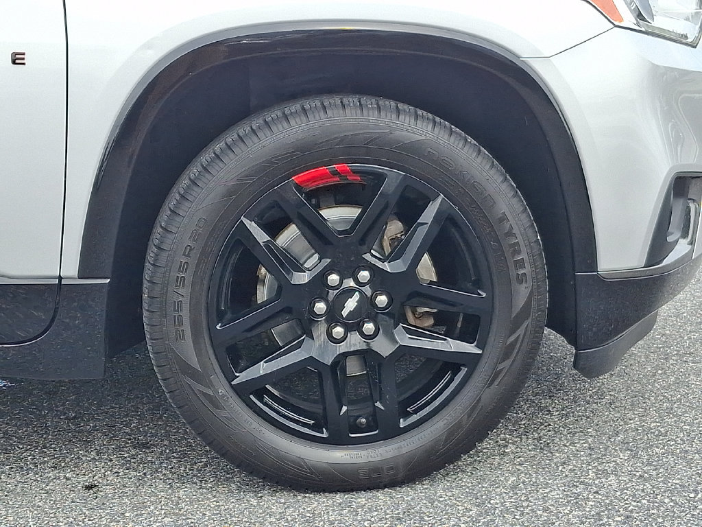 Used 2020 Chevrolet Traverse Premier w/ Redline Edition AWD/4WD image 8