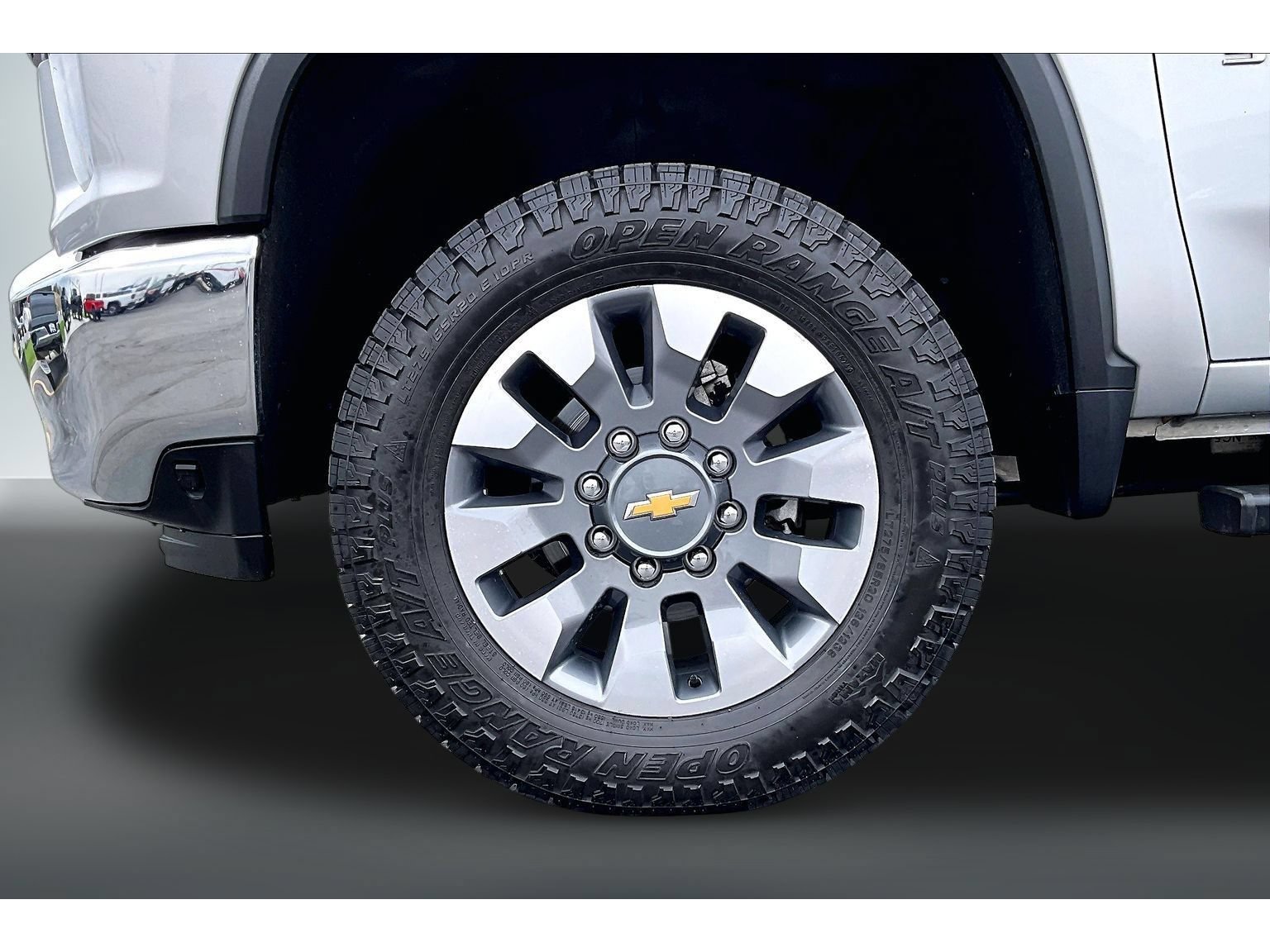 Used 2023 Chevrolet Silverado 3500 LTZ AWD/4WD image 28