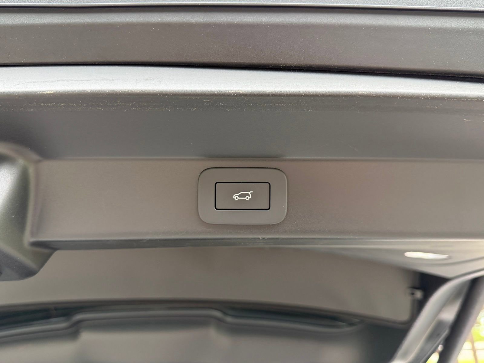 Used 2024 Land Rover Range Rover Sport Dynamic SE image 18