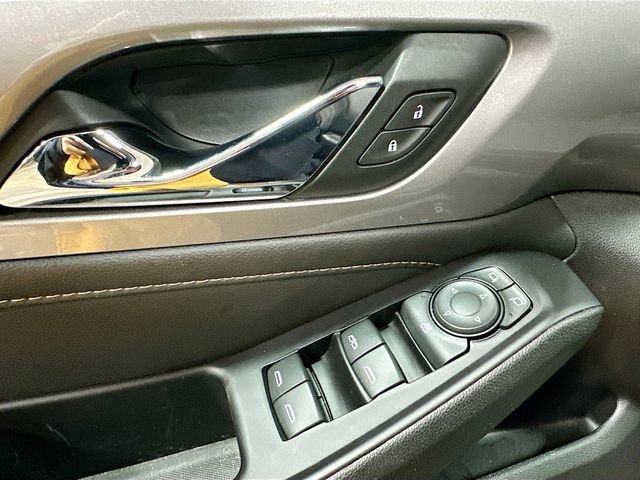 Used 2019 Chevrolet Traverse LT w/ LPO, Floor Liner Package image 18