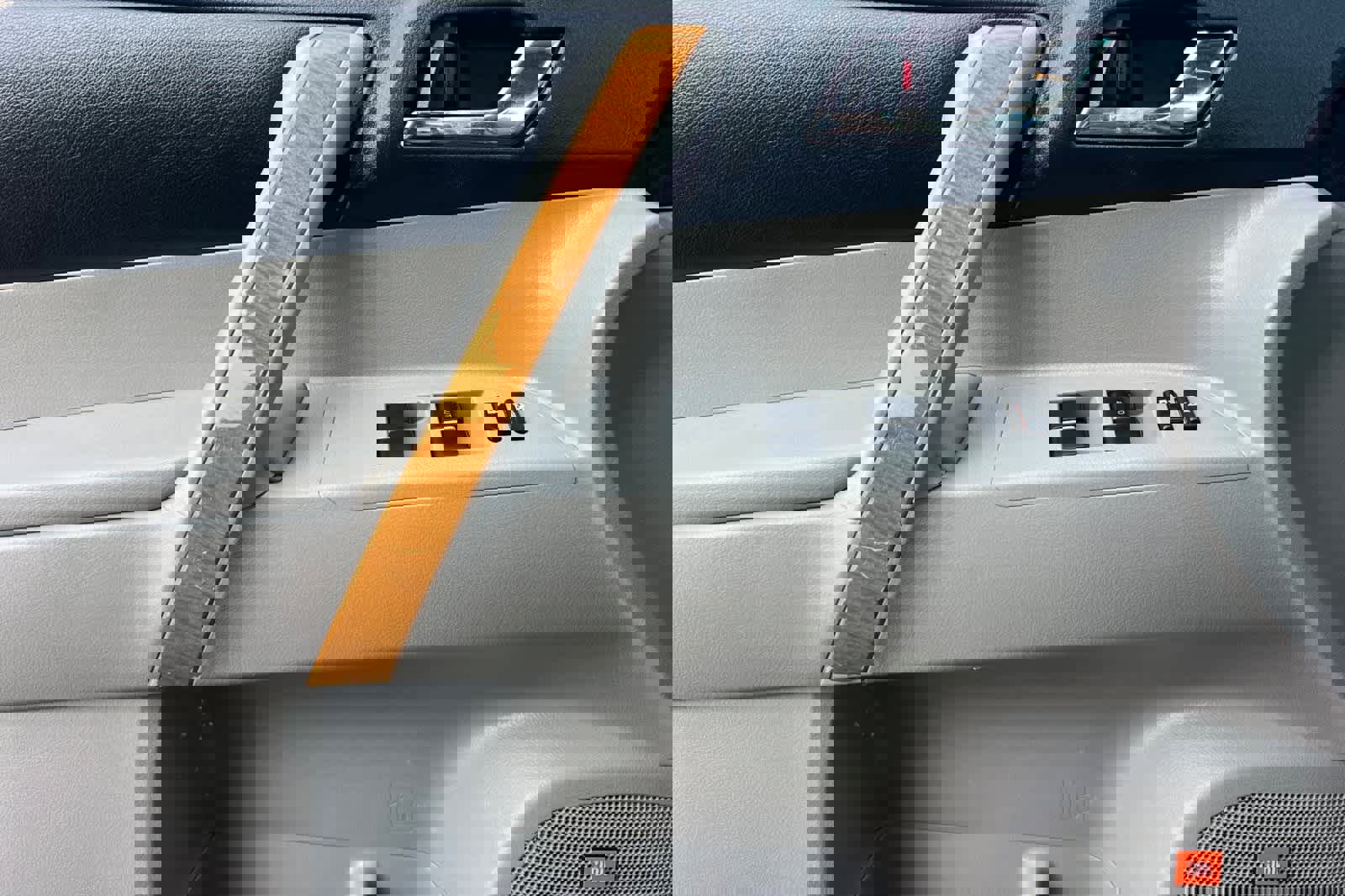 Used 2010 Toyota Highlander Limited image 13