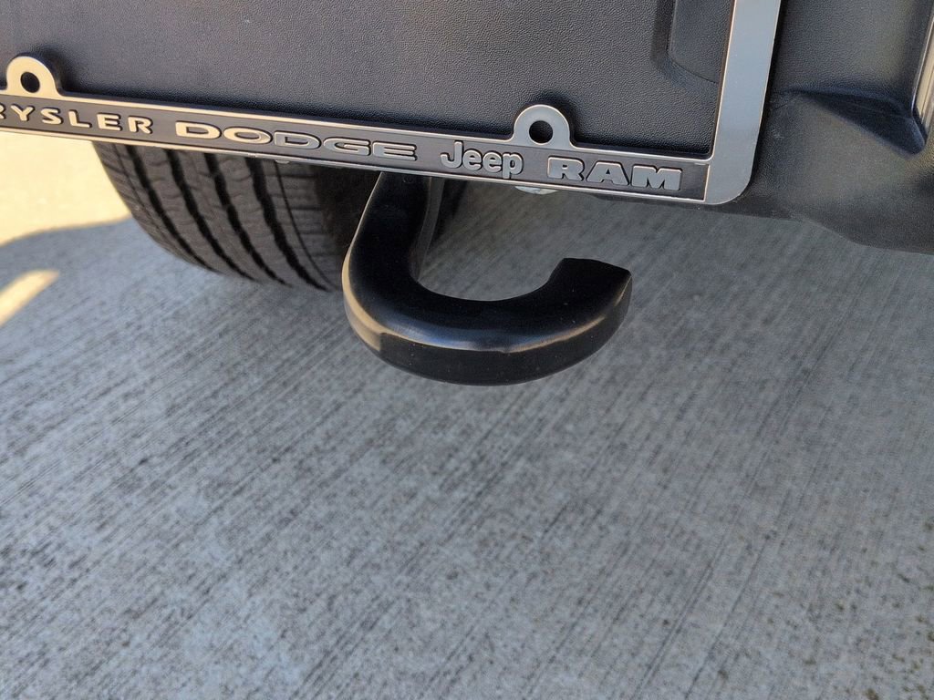 Used 2024 Jeep Wrangler Sport image 31